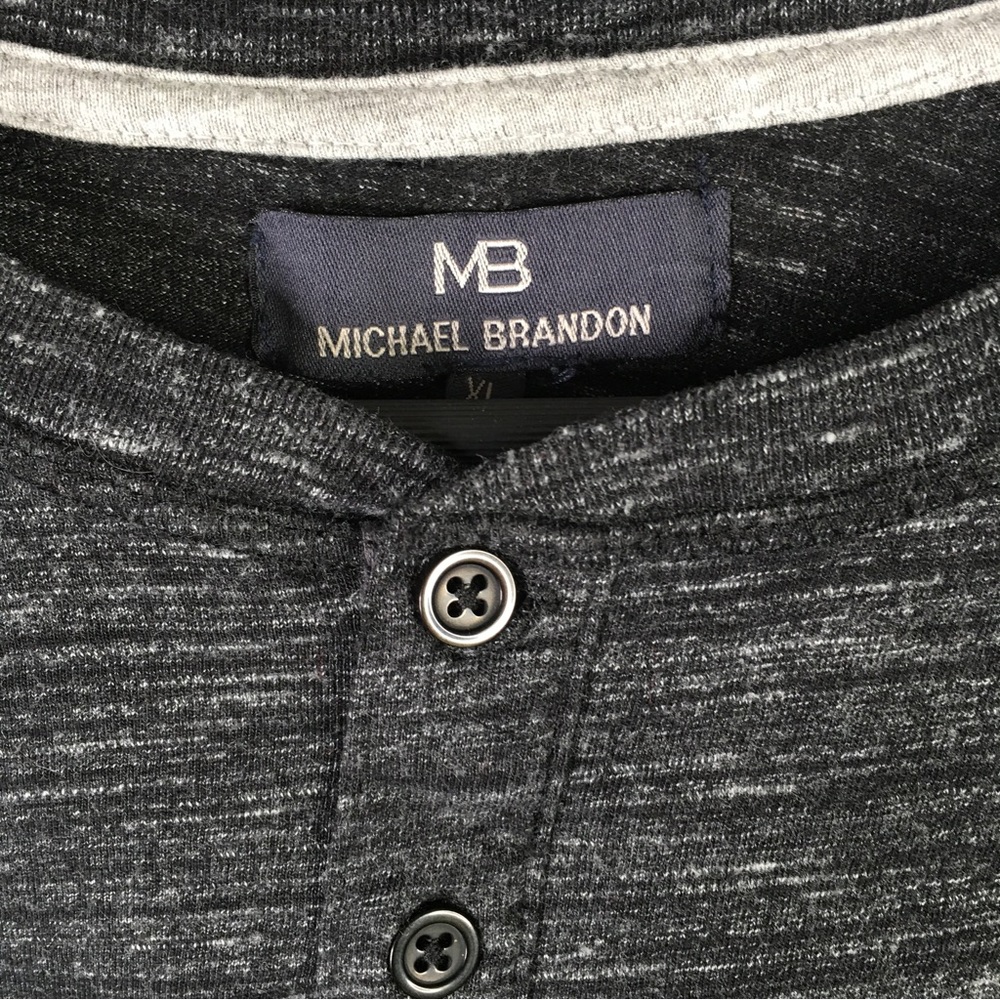Michael Brandon XL Long Sleeve Dark Gray Short Sleeve Tshirt